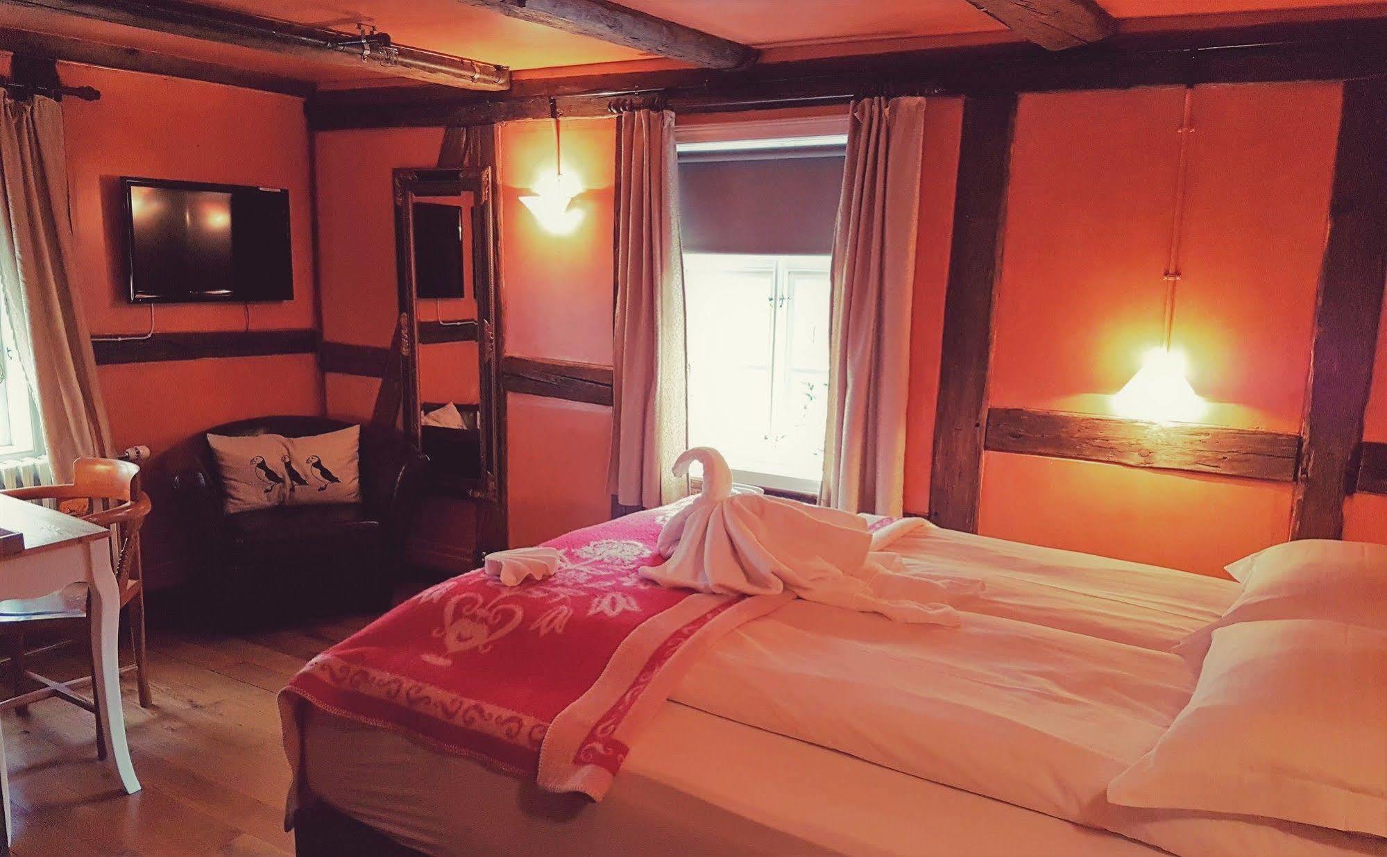 Hotel Tindastoll Saudarkrokur Экстерьер фото